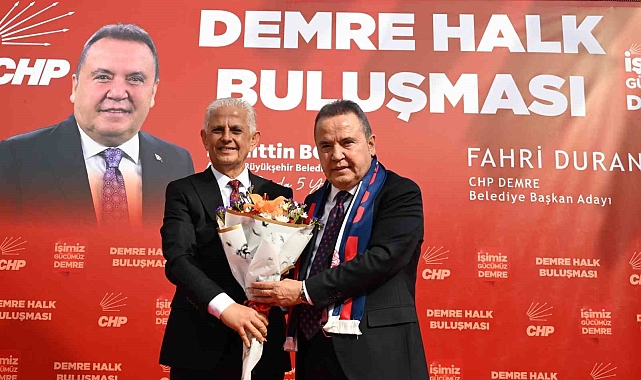 Başkan Böcek, Demre ve Kaş'ta seçim koordinasyon merkezi açılışı yaptı