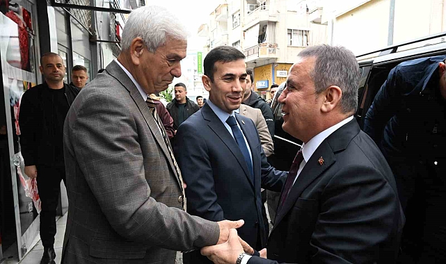 Başkan Böcek, muhtarlarla bir araya geldi