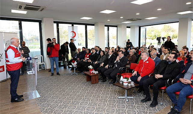 Başkan Gültak:"Mersin'de kentsel dönüşüme acil ihtiyaç var"