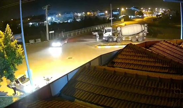 Beton mikserinin çarptığı Ecenur, ağır yaralandı; o anlar kamerada