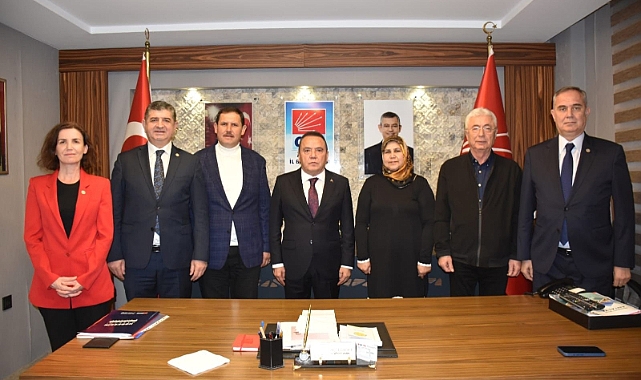 Böcek'ten Manavoğlu'na: Birlikte çalışmaya devam edeceğiz