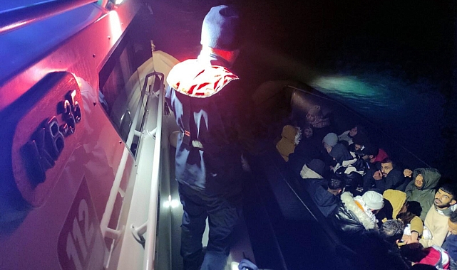 Bodrum'da, kaçak göçmenlerden 15'i kurtarıldı, 33'ü yakalandı