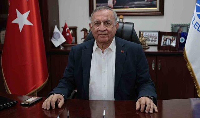 CHP'den istifa eden Başkan Akay: "CHP'nin kimliği kayboldu"