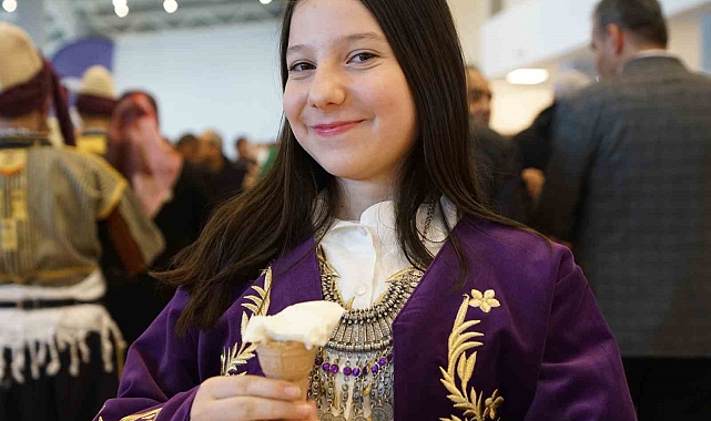 Depremzede Kahramanmaraş esnafı için Atatürk Havalimanı&#039;nda anlamlı fuar