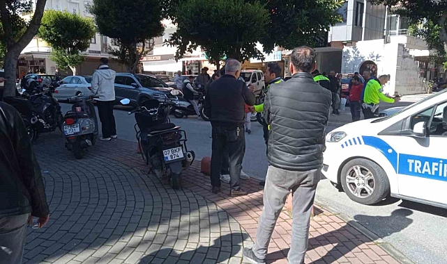 Ehliyetsiz sürücü polisin elinden kaçmak için her yolu denedi