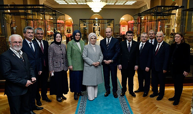 Emine Erdoğan'dan ziyaret