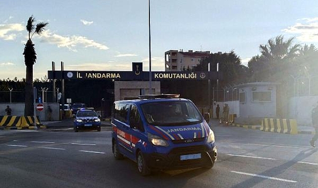 İzmir merkezli terör operasyonunda 7 tutuklama