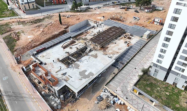 Kepez ve Santral Mahallesi Kapalı Pazar Yeri inşaatının yüzde 90'ı tamamlandı