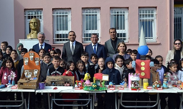 Miniklerden sıfır atık sergisi