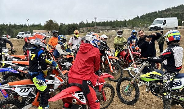 Motosiklet Federasyonu kış kampında viraj ve rampa atlama eğitimleri yapıldı