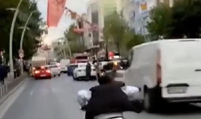 Motosikletli maganda havaya ateş edip o anları sosyal medyada paylaştı 