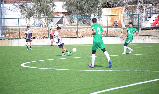 Muğla'da okul sporları futbol grup birinciliği başladı