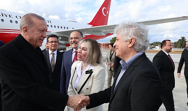 Özkan; Yine ışık oldu