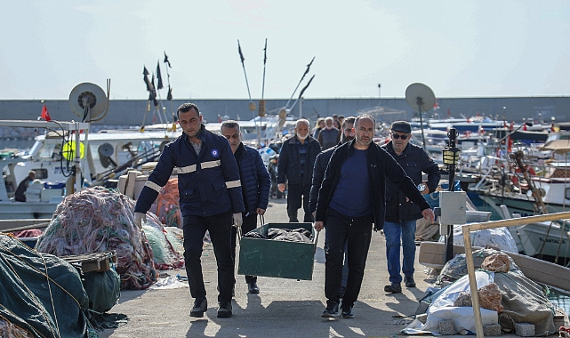 Teknesinden denize düşen emekli öğretmen öldü
