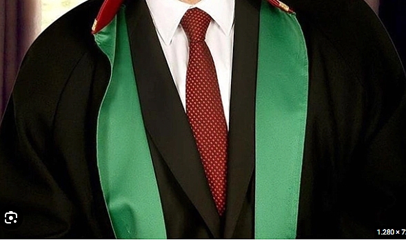Tutuklu yakınlarını dolandıran avukat tutuklandı