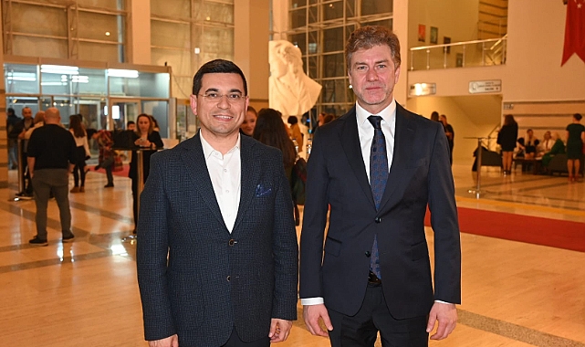 Tütüncü Tan Sağtürk ile birlikte
