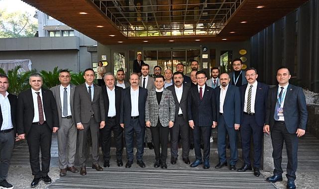 Uslu ve Tütüncü Sağlık-Sen toplantısında