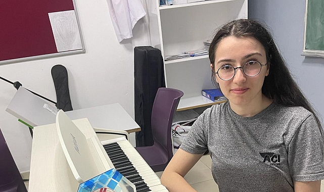 AÇI ANADOLU VE FEN LİSESİ ÖĞRENCİSİNDEN DÜNYA BİRİNCİLİĞİ