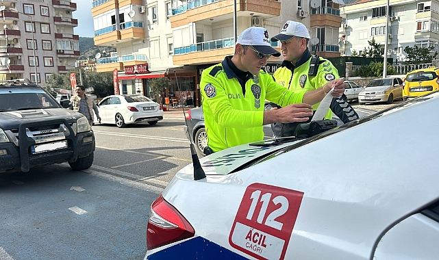 Alanya’da 386 araç ve sürücüye 1 milyon 64 bin lira para cezası