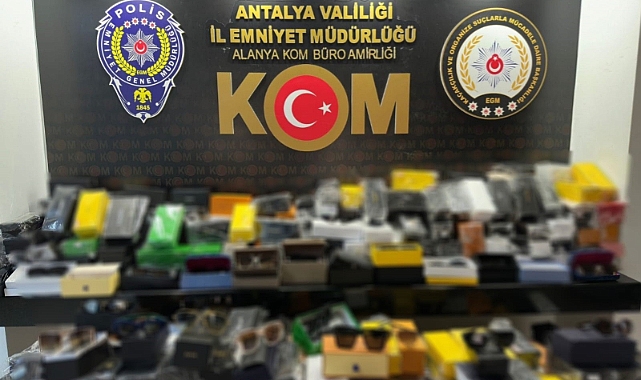 Antalya’da 4 ilçede kaçakçılık operasyonu