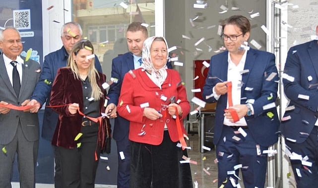 Antalyalılar Belediye Ana’yı bağrına bastı
