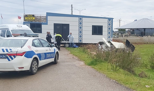 Arsaya savrulan otomobilde 1 ölü, 1 yaralı