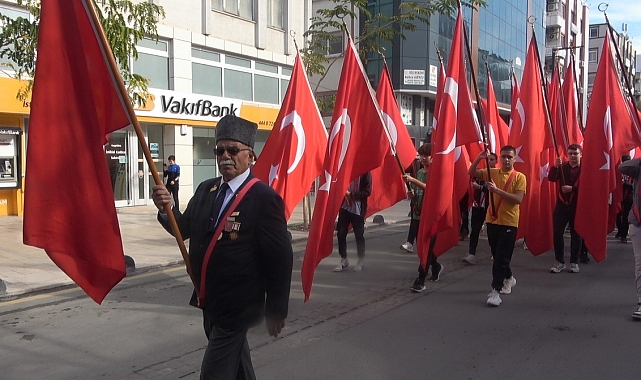 Atatürk'ün Mersin'e gelişinin 101'inci yıl dönümü törenle kutlandı