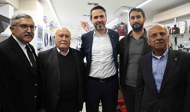 Bakan Bayraktar: "Hiçbir şeyden endişe etmeyin, devletimiz burada ve sizlerin yanında"
