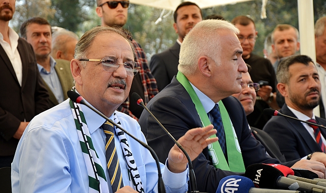 Bakan Özhaseki: Onlar deprem turistiydi
