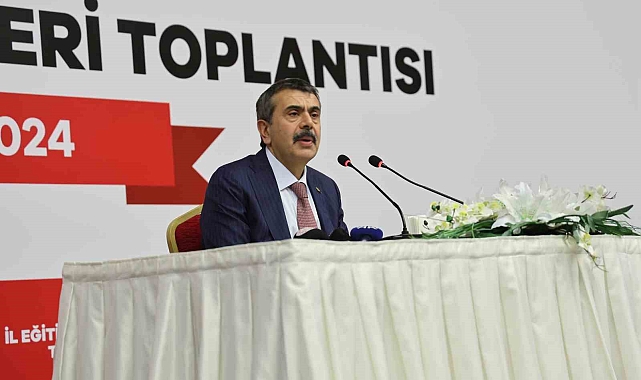 Bakan Tekin: "Bütçe var, arsa var, imar ve iskan yok"