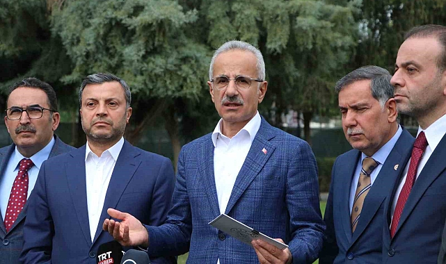 Bakan Uraloğlu: "Mersin-Adana-Gaziantep hızlı tren hattı açılıyor"