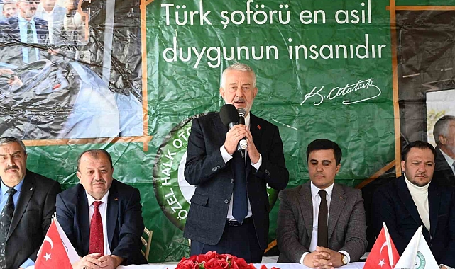Başkan Başdeğirmen: "Yaşlıların halk otobüslerinden ücretsiz yararlanması uygulaması devam edecek"