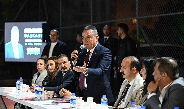 Başkan Böcek: "Konyaaltı ulaşımı konforlu ve hızlı olacak"