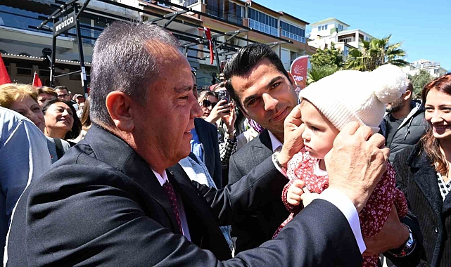 Başkan Böcek: "Plastik kasa üretim tesisi kuracağız"