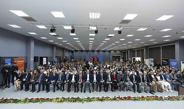 Başkan Seçer: "Kariyer merkezine bugüne kadar 38 bin yurttaşımız müracaat etti"