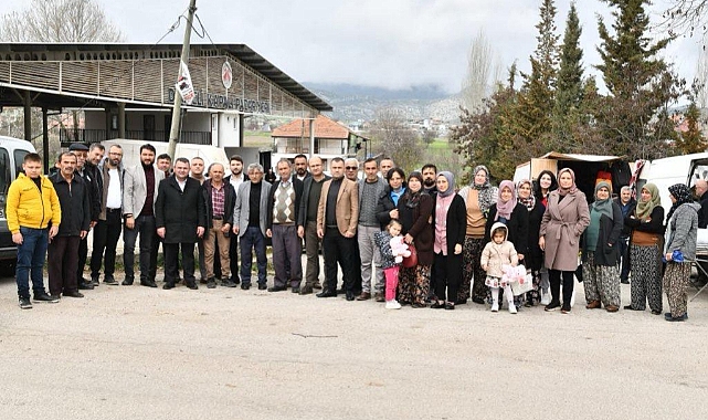 Bekir Kıvrım’a Dağbeli pazarını ziyaret etti