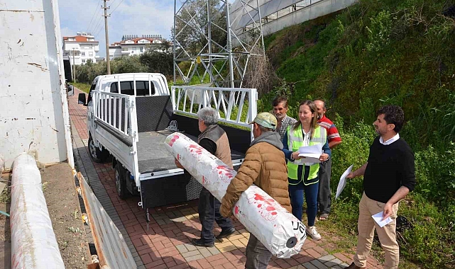 Büyükşehir Belediyesi Alanyalı üreticilerin yaralarını sarıyor