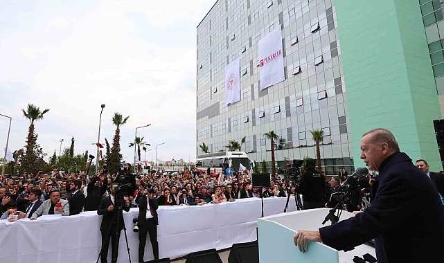 Cumhurbaşkanı Erdoğan: "Artık amacımız gelişmiş ülkelere yetişmek değil, onların en ön sıralarında yerimizi almak"