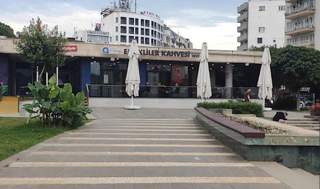 Emekliler Kahvesi’ndeki fiyatlar dikkat çekiyor