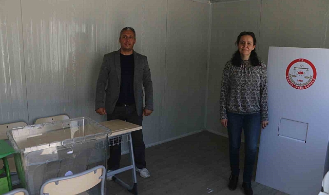 Enkaz kentte 96 konteyner seçim alanı kuruldu
