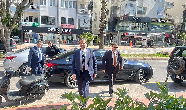 Ertuğruloğlu’ndan KKTC Anı Evi ziyareti