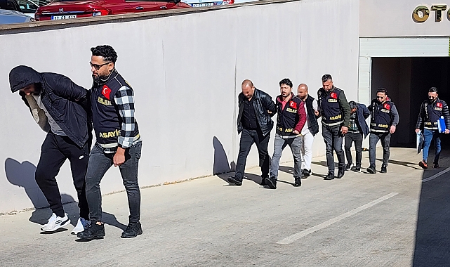 Fuhşa zorlamaktan gözaltına alındı, 'Esnafız, çikolata satıyoruz' dedi