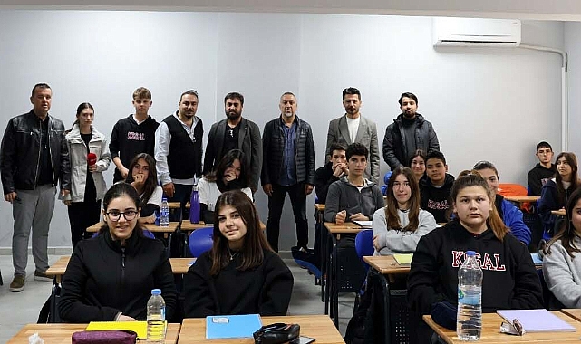 Gazeteciler Cemiyeti’nden öğrencilere medya semineri