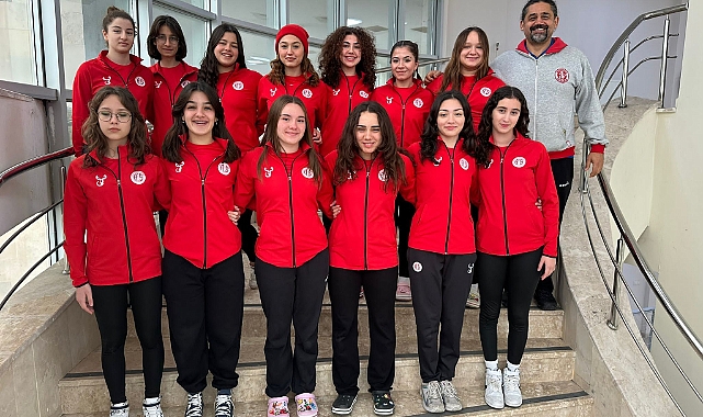 Genç kızlar Türkiye 4.sü oldu
