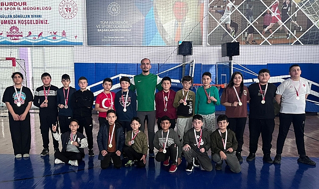Gençler 9 madalya aldılar