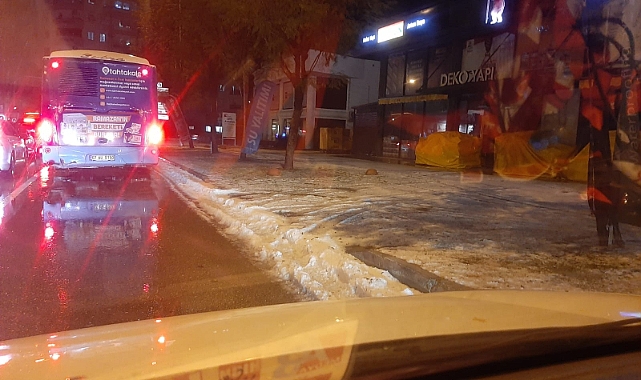 Antalyalıları heyecanlandıran beyazlık