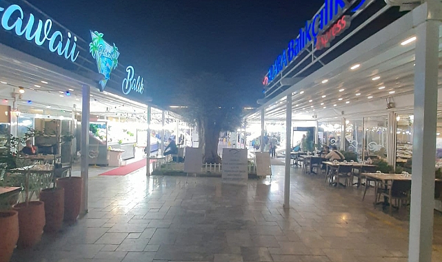 Kepez Balık Pazarı vatandaşlar tarafından tercih ediliyor