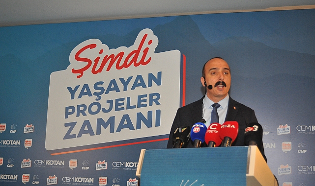 Makam arabası ile makam odası arasına sıkışmayacağız