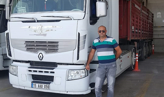 Mermer bloğun altında kalan şoför hayatını kaybetti