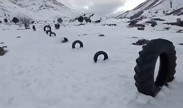 Öğrencilerin survivor parkuru